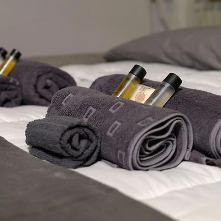 Suite In Centro Storico Porto Di Savona-Spiagge Экстерьер фото